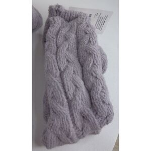 The Original Muk Luks Womens Cable Chenille Socks One Size Gray New
